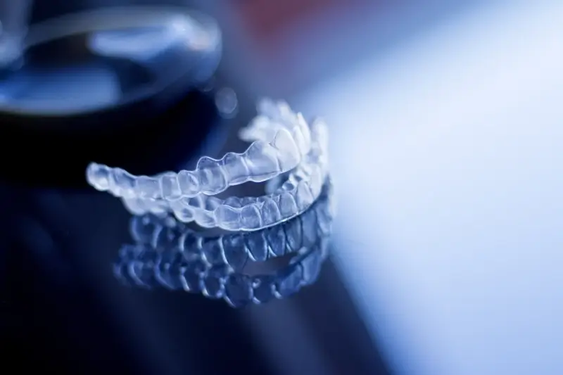Invisalign ile trwa leczenie?